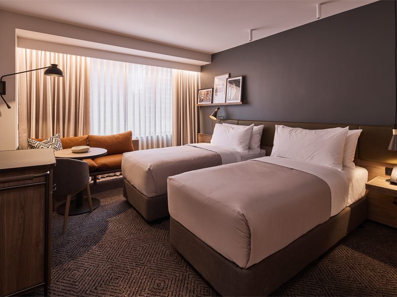 Rydges-Melbourne_Twin-Room